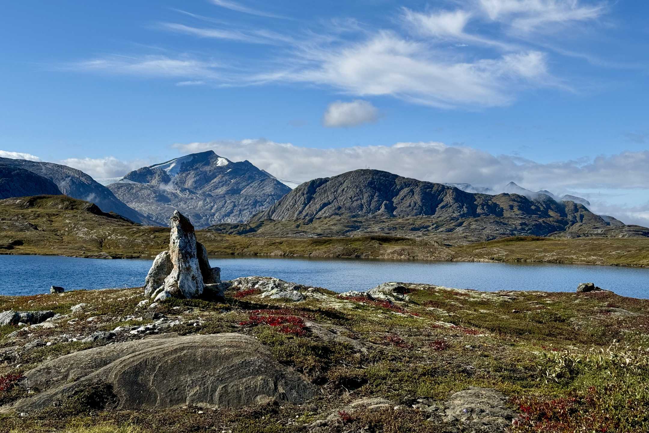 Mehr über den Artikel erfahren Wanderung durch den Lahko-Nationalpark – Einsamkeit, Seen und echtes Nordnorwegen