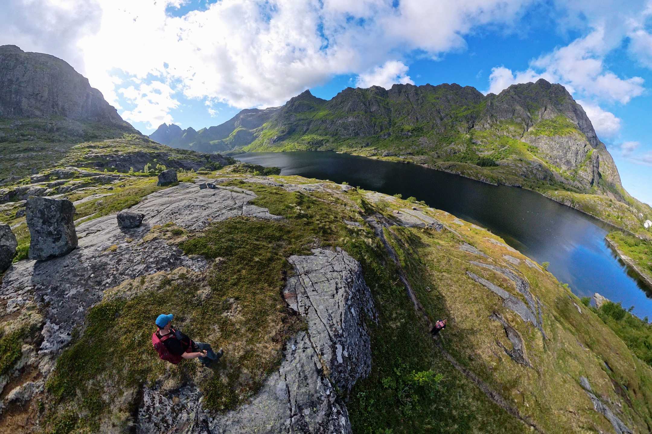 Ågvatnet Wanderung: Rund um den Bergsee bei Å auf den Lofoten