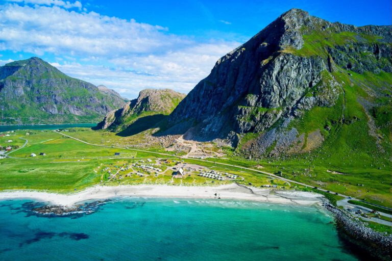 Mehr über den Artikel erfahren Lofoten Beach Camp: Unsere Erfahrungen mit dem Campingplatz
