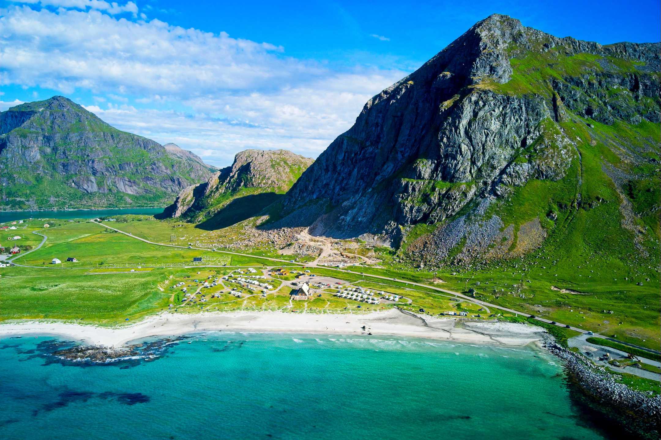 Du betrachtest gerade Lofoten Beach Camp: Unsere Erfahrungen mit dem Campingplatz