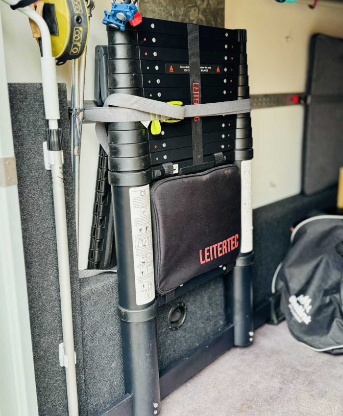 Leitertec Teleskopleiter für Camper: Stabil, lackschonend & kompakt